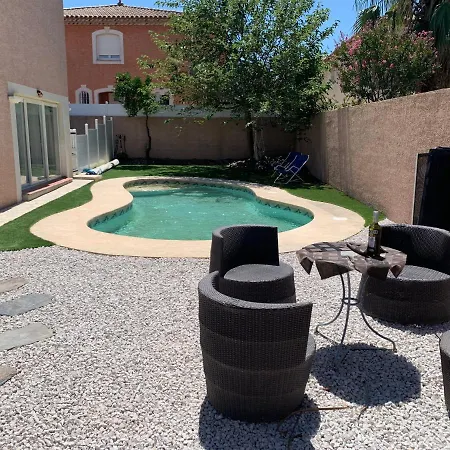 Location Saisonniere Apartment *